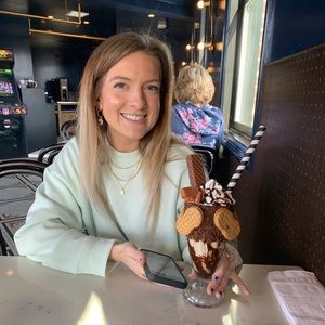 Meet your Posher, Rachel